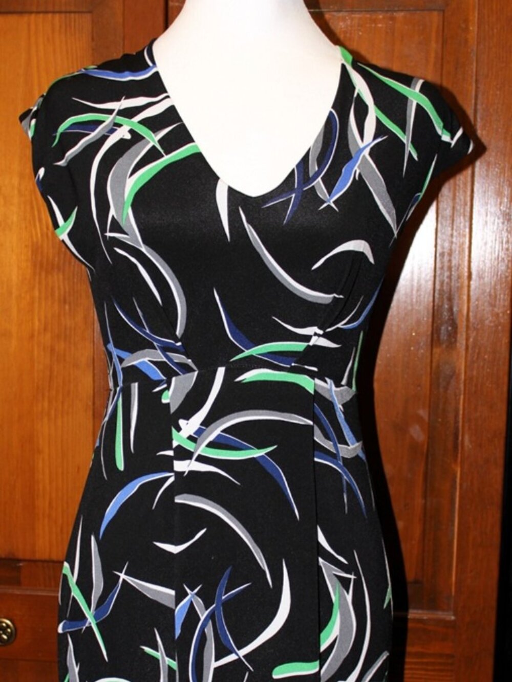 Banana Republic dress, black w/blue,green & white design, slip on, V-neck